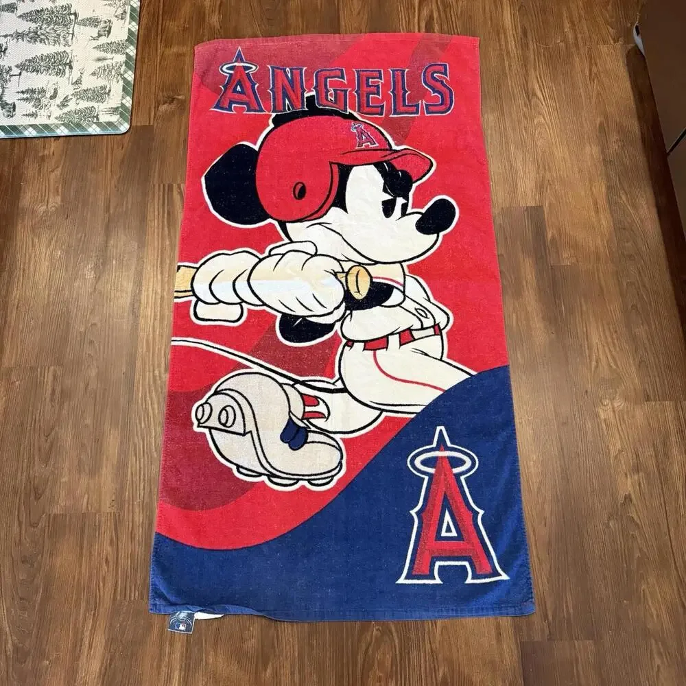 Vintage 00s Disney Major League Baseball Mickey Mouse Aneheim Angels Beach Towel